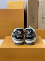 LOUIS VUITTON TRAINER 1A91Q5 Snea kers - Image 9