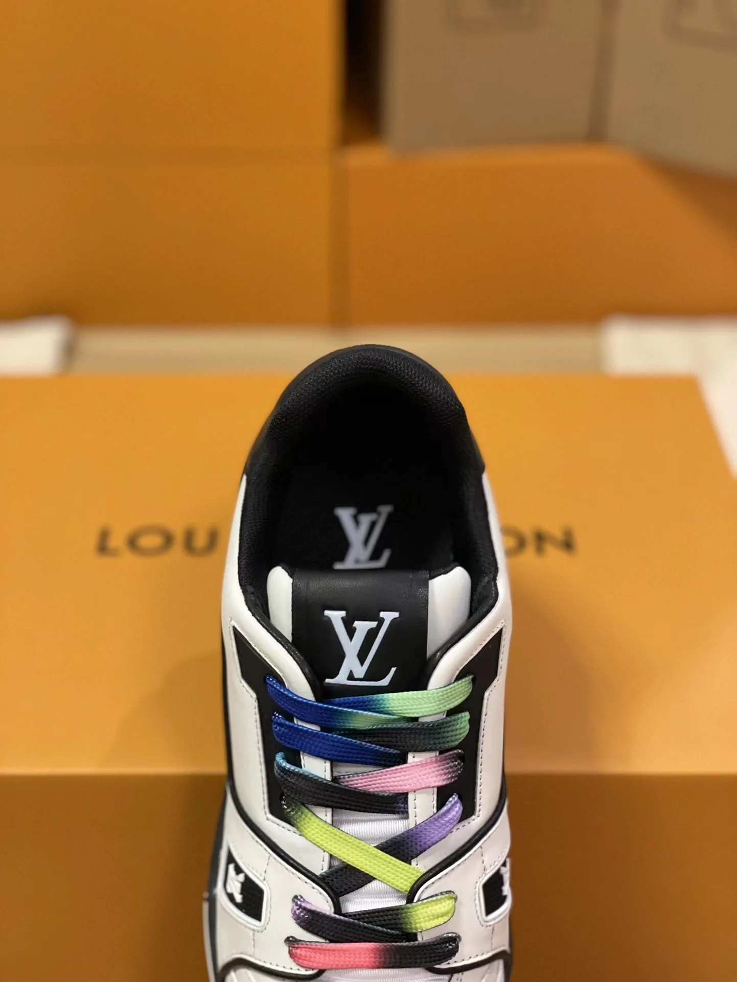LOUIS VUITTON TRAINER 1A91Q5 Snea kers - Image 8