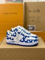 LOUIS VUITTON x NIKE AIR FORCE 1 Sn eaker