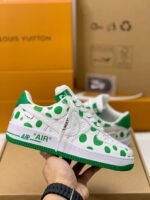 LOUIS VUITTON x NIKE AIR FORCE 1 Sn eaker - Image 3