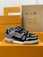 LOUIS VUITTON TRAINER Sneakers