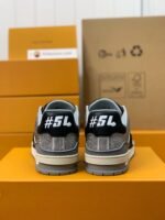 LOUIS VUITTON TRAINER Sneakers - Image 5