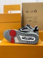 LOUIS VUITTON TRAINER Sneakers - Image 9
