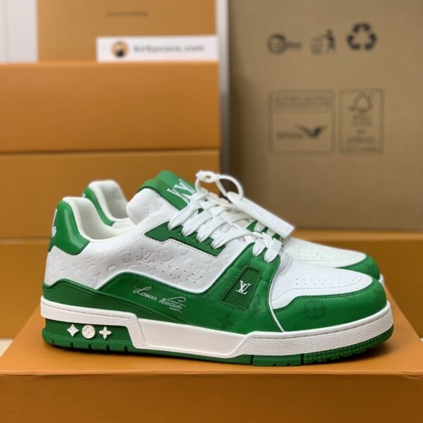 LOUIS VUITTON TRAINER Sneakers