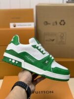 LOUIS VUITTON TRAINER Sneakers - Image 3