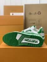LOUIS VUITTON TRAINER Sneakers - Image 9