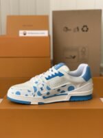 LOUIS VUITTON TRAINER Sneakers - Image 5
