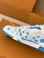 LOUIS VUITTON TRAINER Sneakers - Image 6