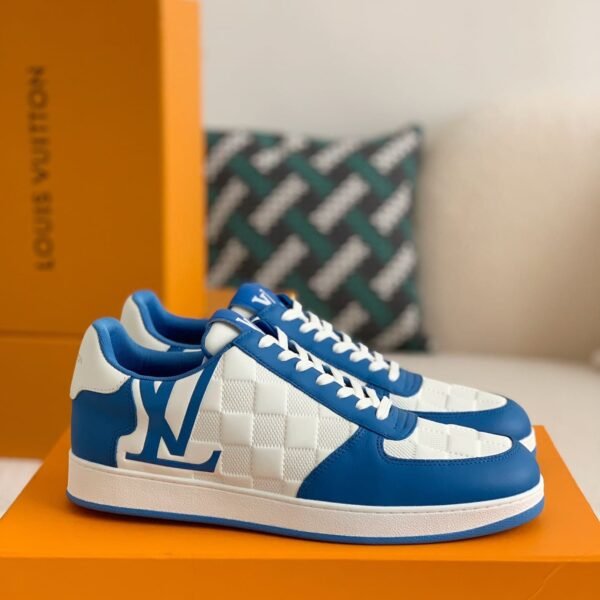 LOUIS VUITTON Rivoli