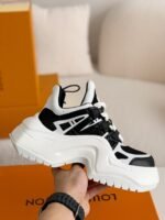 Louis Vuitton Archlight Sneaker - Image 3