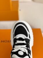 Louis Vuitton Archlight Sneaker - Image 8
