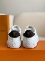 LOUIS VUITTON TIME OUT SNEAKERS - Image 5