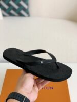 Louis Vuitton flip flops - Image 4