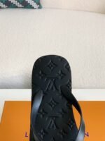 Louis Vuitton flip flops - Image 6