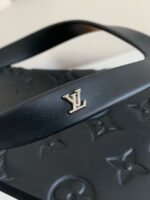 Louis Vuitton flip flops - Image 8