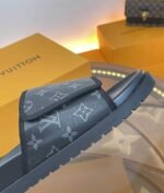 LOUIS VUITTON SLIPPERS - Image 8