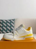 LOUIS VUITTON TRAINER Sneakers - Image 4