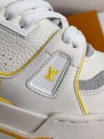 LOUIS VUITTON TRAINER Sneakers - Image 12