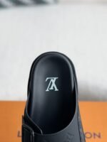 LOUIS VUITTON MIAMI MULE - Image 9