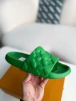 LOUIS VUITTON WOMEN'S SLIPPERS - Image 6