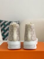 Louis Vuitton Squad Women's flat bottomed boots - Image 5