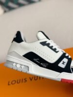 Louis Vuitton New York Exclusive Trainer Sneakers - Image 7