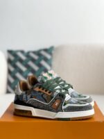 LOUIS VUITTON TRAINER Sneakers