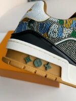LOUIS VUITTON TRAINER Sneakers - Image 14