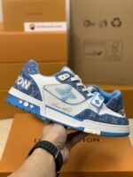 LOUIS VUITTON TRAINER Sneakers - Image 3