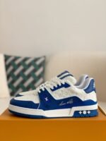 LOUIS VUITTON TRAINER Sneakers - Image 2