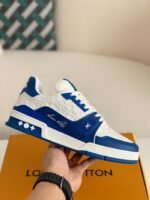 LOUIS VUITTON TRAINER Sneakers - Image 3