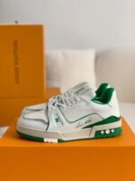 LOUIS VUITTON TRAINER Sneakers - Image 2