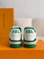 LOUIS VUITTON TRAINER Sneakers - Image 4