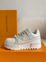 LOUIS VUITTON TRAINER MAXI SNEAKERS - Image 4