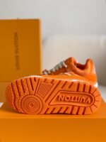 LOUIS VUITTON TRAINER MAXI SNEAKERS - Image 9