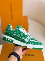 LOUIS VUITTON TRAINER Sneakers - Image 4