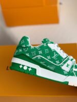 LOUIS VUITTON TRAINER Sneakers - Image 6