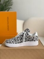 LOUIS VUITTON x NIKE AIR FORCE 1 SNEAKER - Image 4