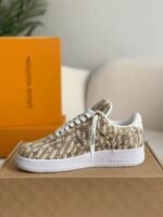LOUIS VUITTON x NIKE AIR FORCE 1 SNEAKER - Image 4