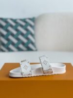 LOUIS VUITTON SLIPPERS - Image 4