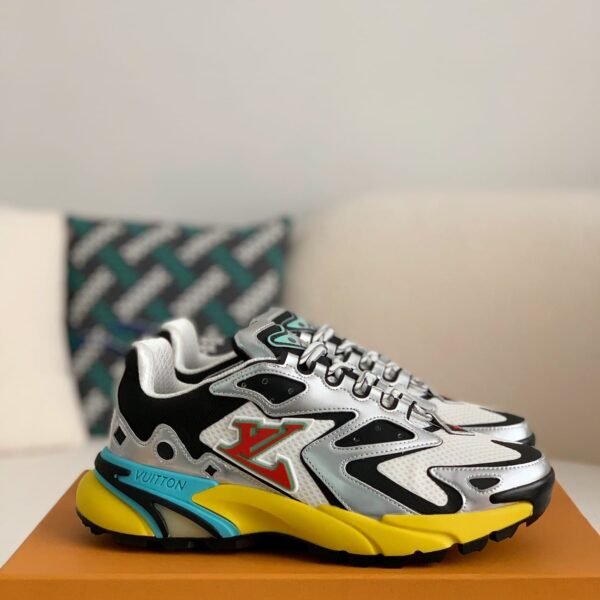 Louis Vuitton Runner Tatic Sneakers