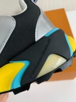 Louis Vuitton Runner Tatic Sneakers - Image 13