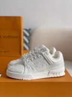 LOUIS VUITTON TRAINER SNEAKERS - Image 2
