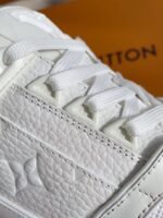 LOUIS VUITTON TRAINER SNEAKERS - Image 8