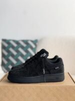 LOUIS VUITTON x NIKE AIR FORCE 1 SNEAKER - Image 2