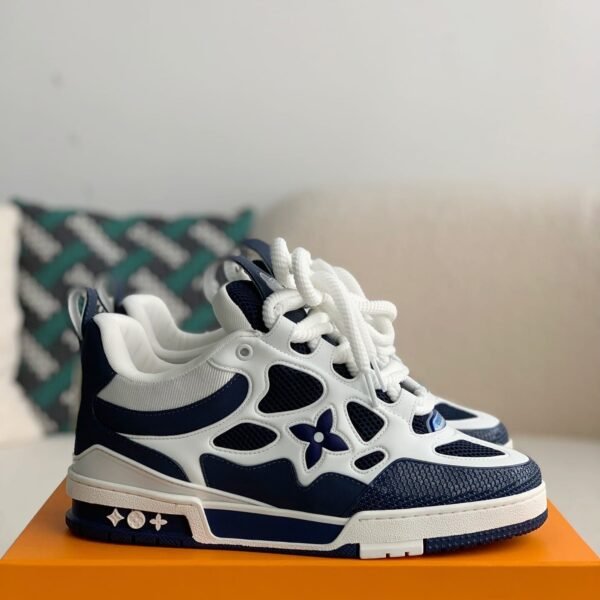 LOUIS VUITTON RUNNER TATIC Sneakers