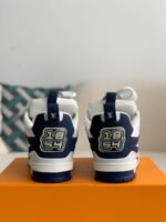 LOUIS VUITTON RUNNER TATIC Sneakers - Image 4