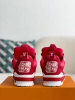 LOUIS VUITTON RUNNER TATIC Sneakers - Image 3