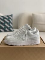 LOUIS VUITTON x NIKE AIR FORCE 1 SNEAKER - Image 2