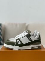 Louis Vuitton Trainer Sneakers - Image 2
